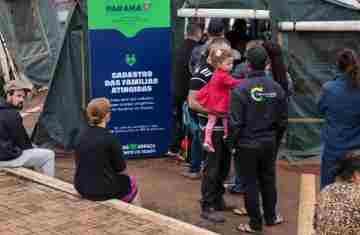 Mais 241 famílias de Rio Bonito do Iguaçu recebem auxílio de R$ 1 mil do Estado